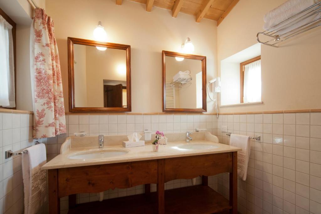 SantʼAmbrogio di Valpolicella Antico Casale Bergaminiヴィラ 部屋 写真
